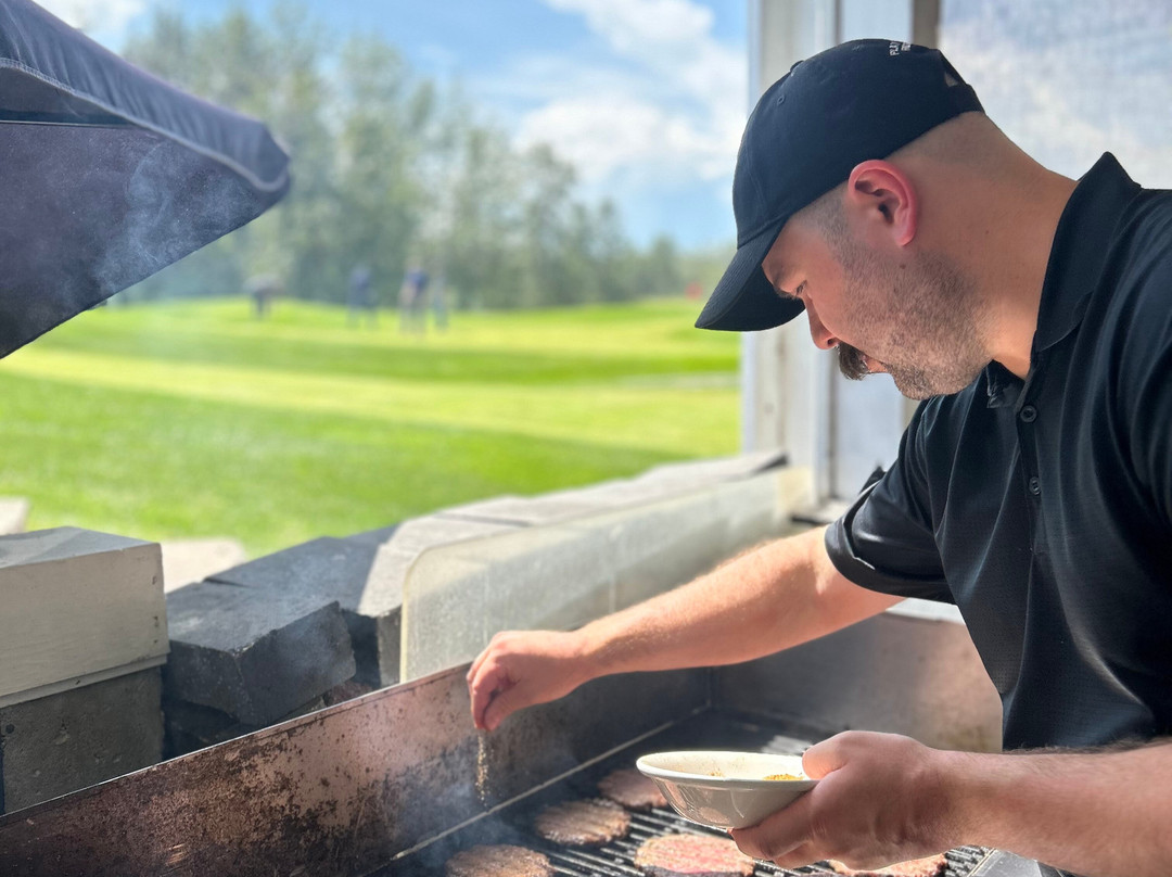 Putting Horse Ranch-斯普鲁斯格罗夫市必去景点