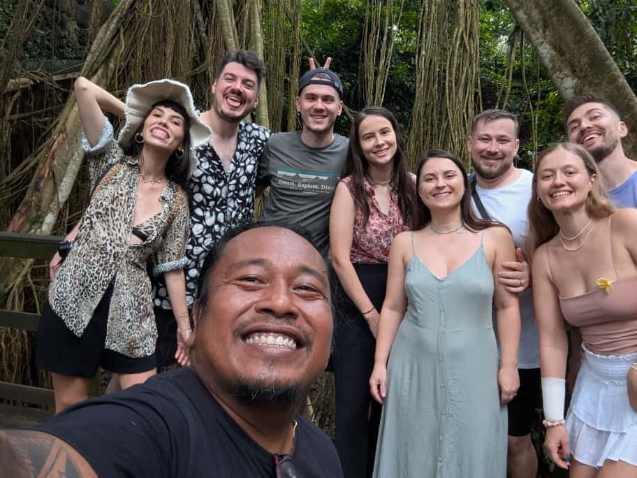 Bob Bali-罗威那海滩必去景点