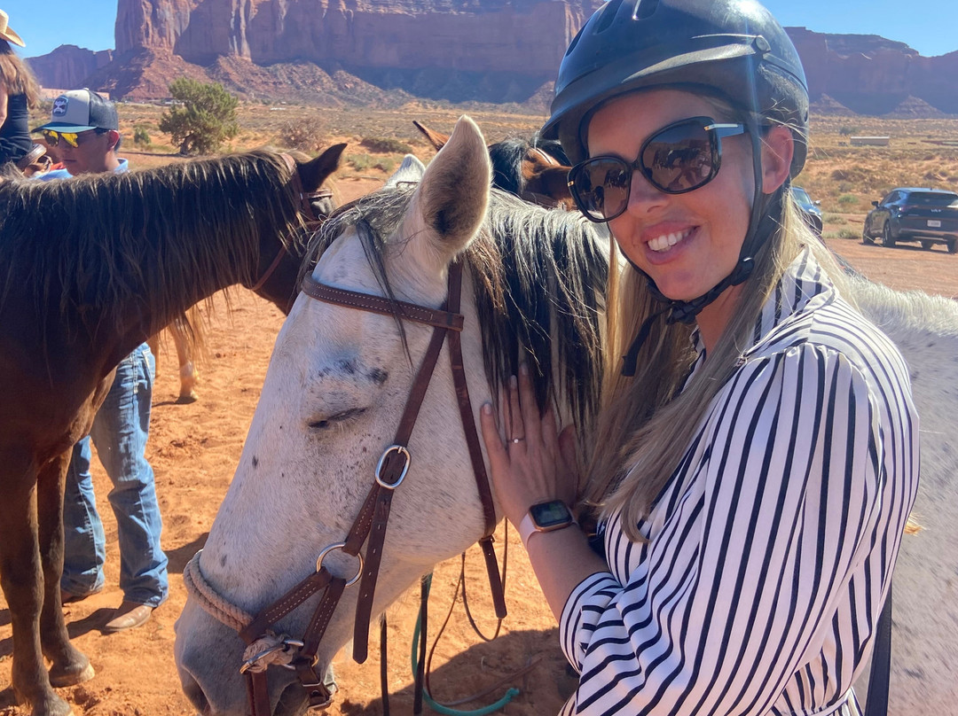 Sacred Monument Tours-纪念碑公园必去景点