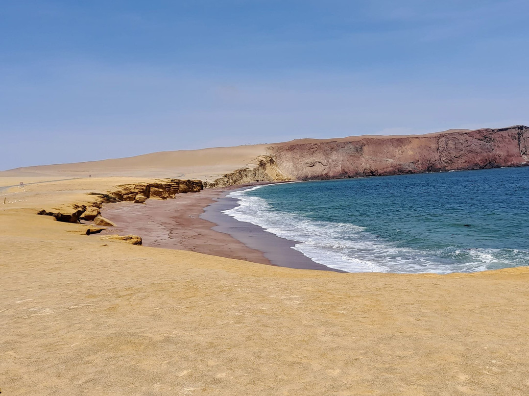 Playa Roja-帕拉卡斯必去景点
