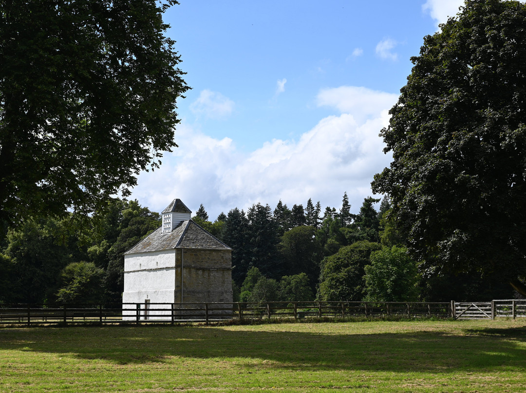 Ballindalloch Castle and Gardens-Ballindalloch必去景点