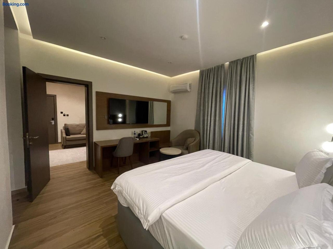 CheckInn Hotel Yola