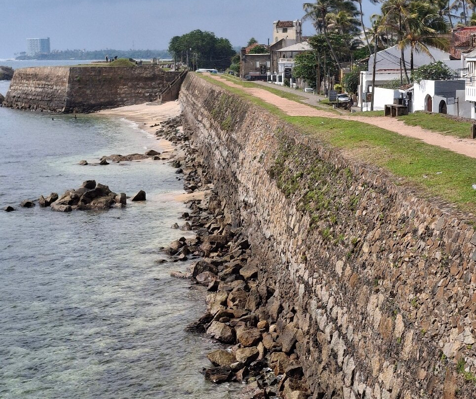 Sigiritrip Tours-锡吉里亚必去景点