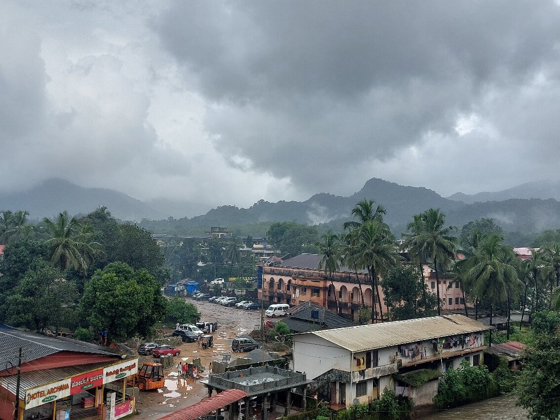 Jyothis Residency-官方