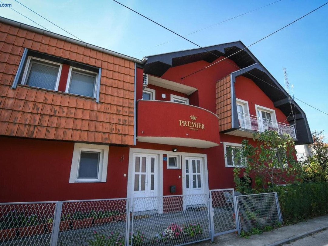 Premier Apartments