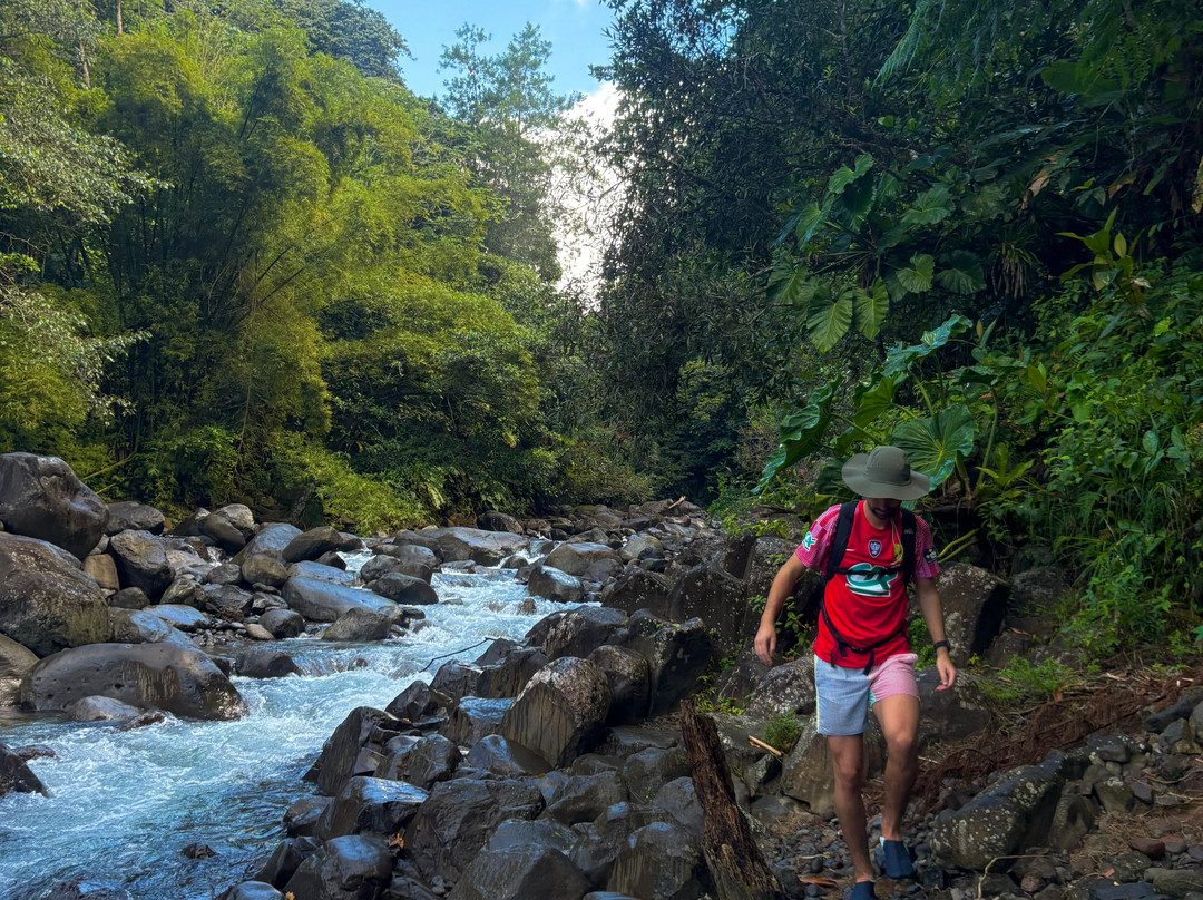 La Cascade Paradis-Vieux-Habitants必去景点