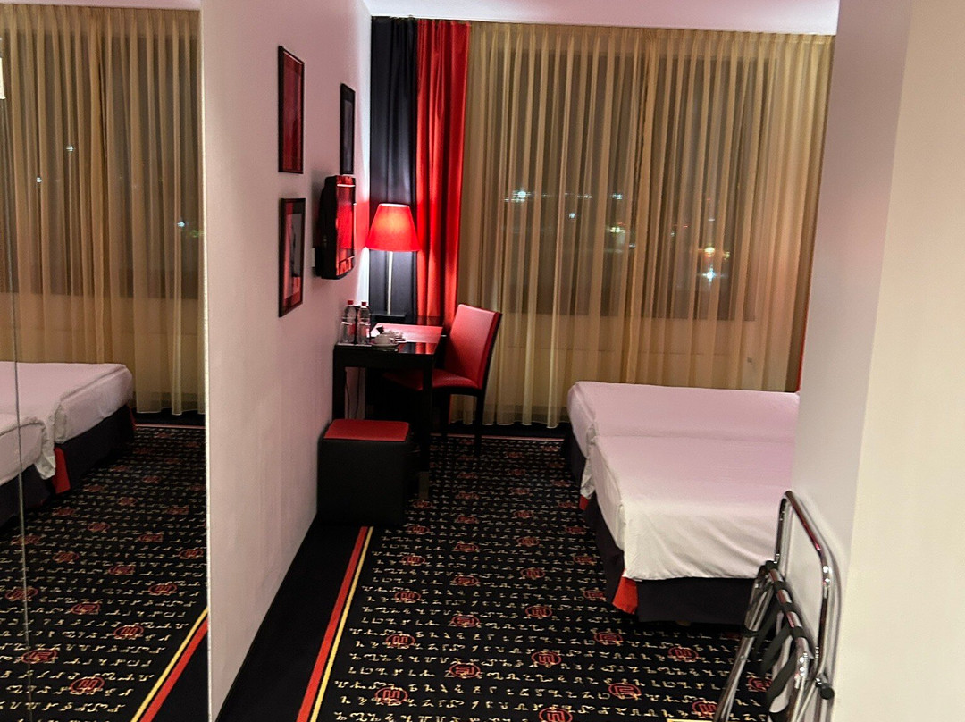 AZIMUT Airport Hotel Ekaterinburg主图