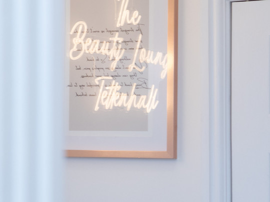 The Beauty Lounge Tettenhall-沃尔夫汉普顿必去景点