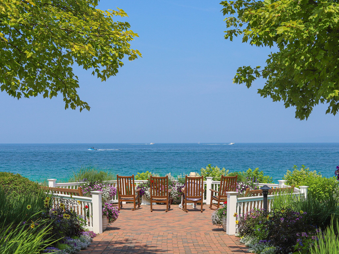 皮托斯基酒店住宿-Inn at Bay Harbor