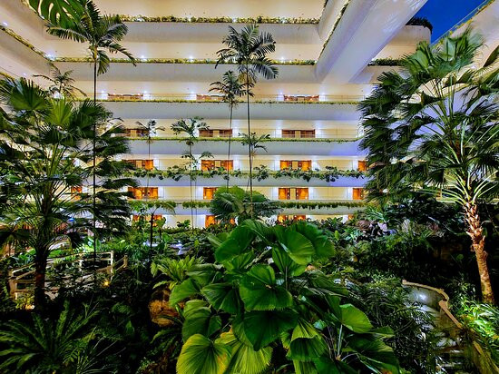 香格里拉大酒店主图