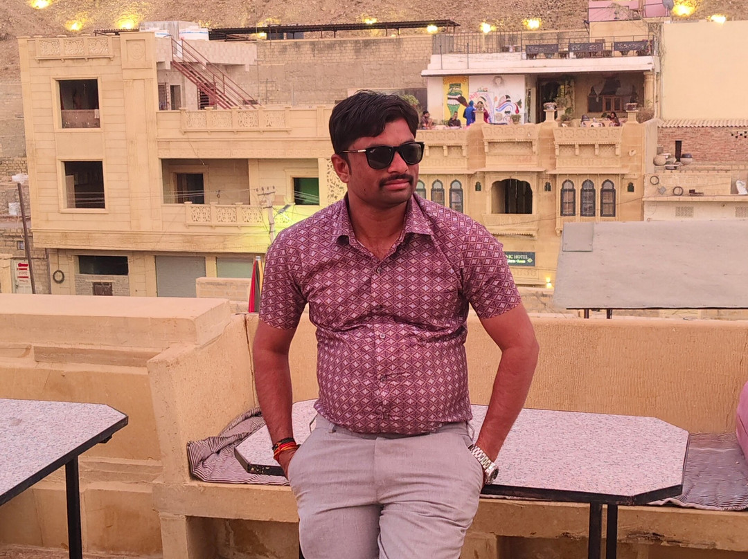 沙西宫酒店主图