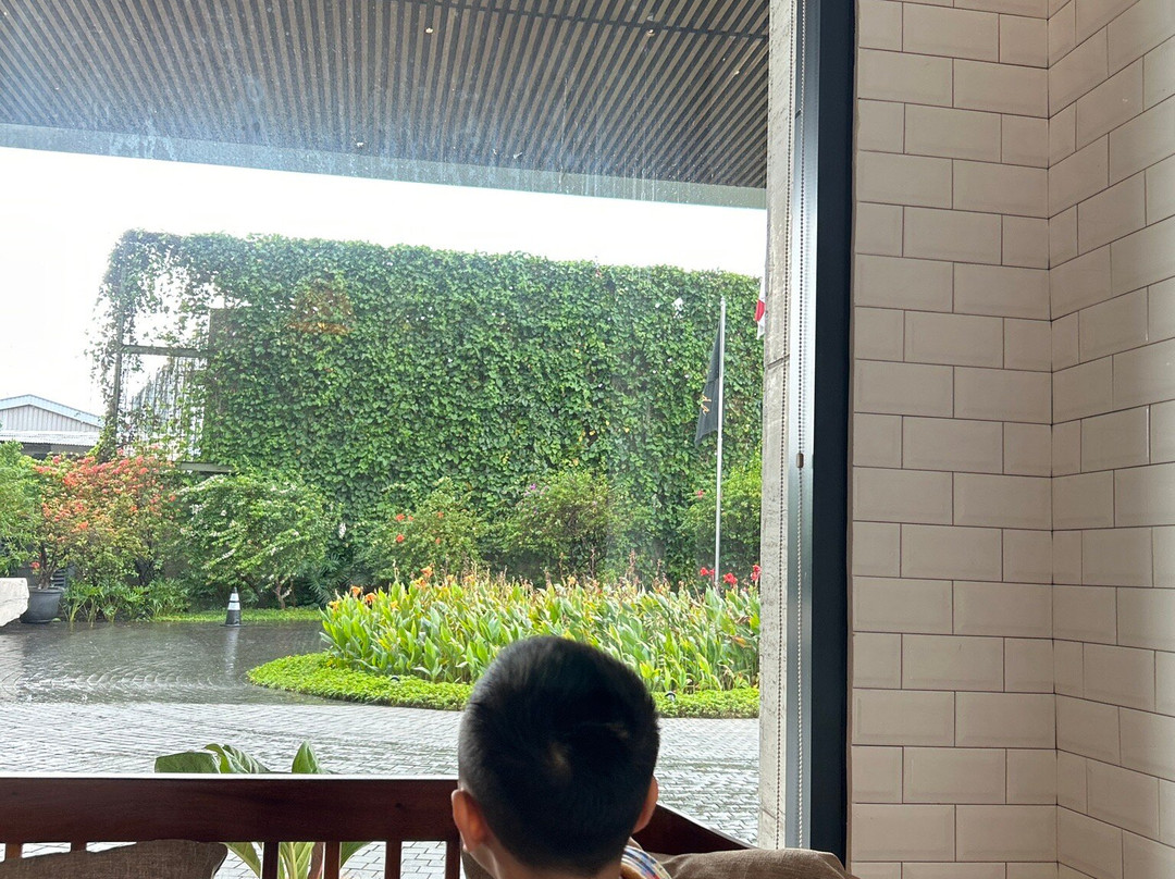 Veranda Serviced Residence Puri主图