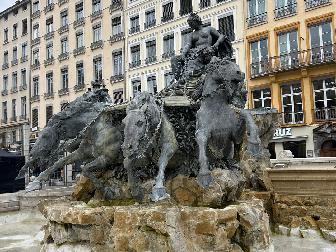 La Fontaine Bartholdi-里昂必去景点