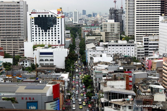 曼谷莎玛素坤逸服务式公寓主图