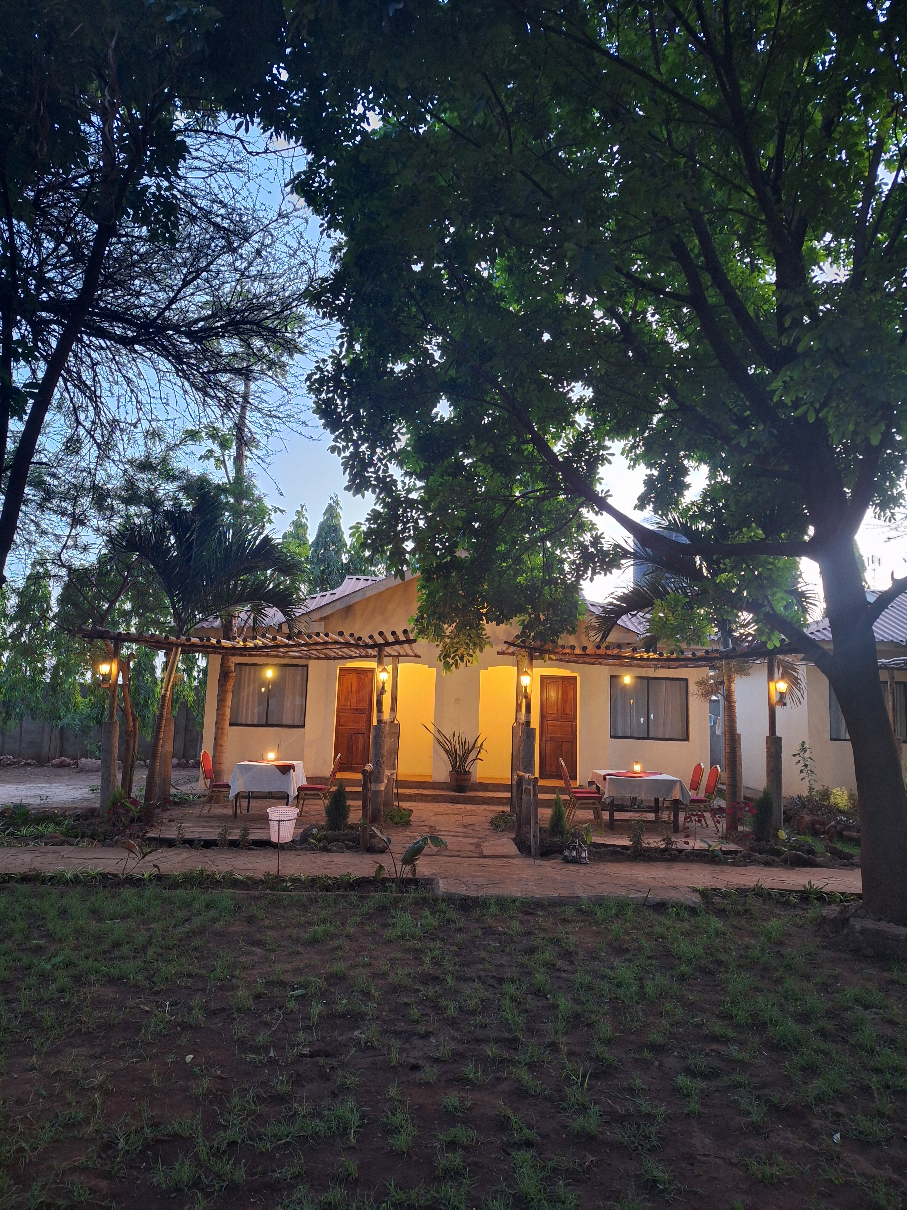 里弗卢米度假村 - 塔维塔-客卧