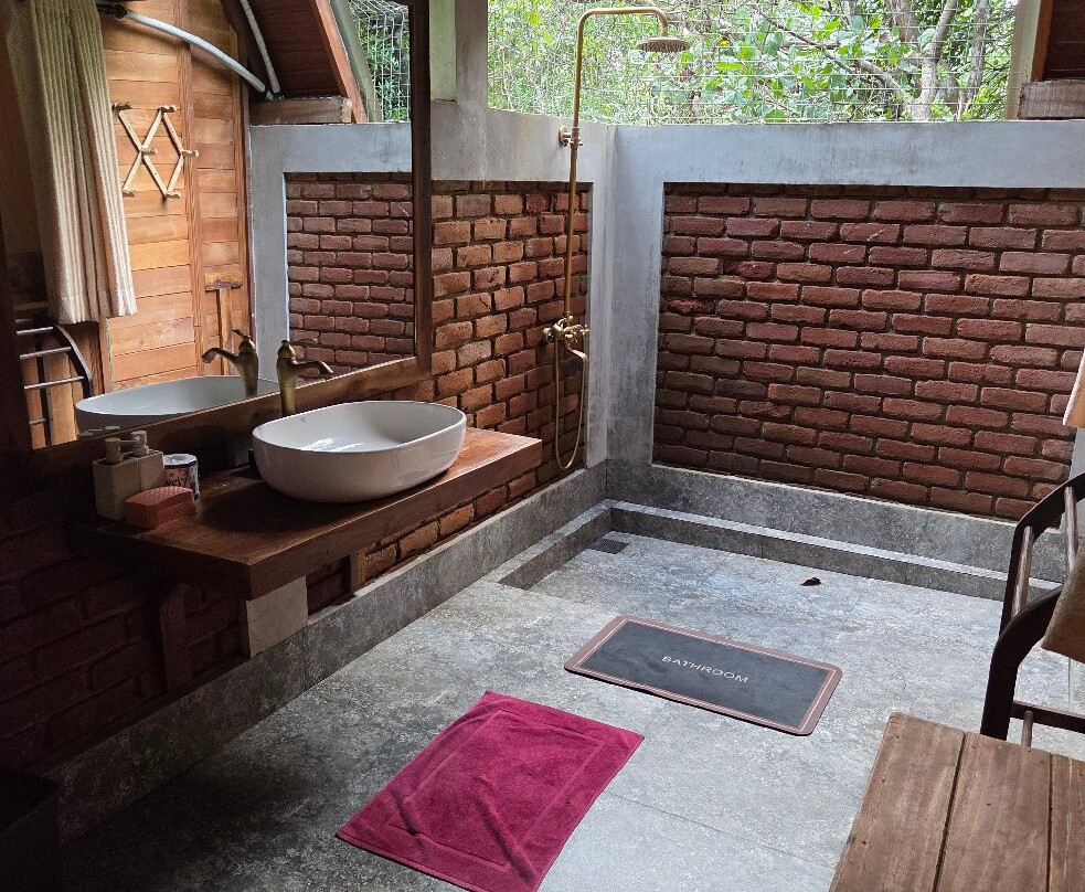 穆图村旅馆主图