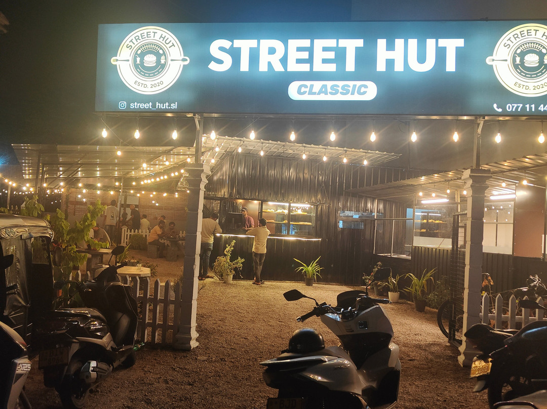 Street Hut