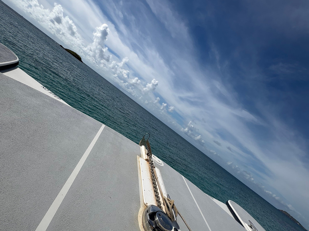 Sabrage Charters-圣 托马斯必去景点