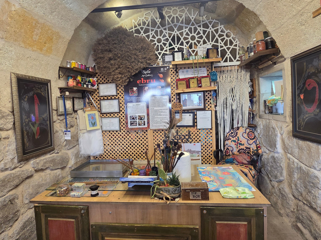 Naile Art Gallery-乌奇萨必去景点