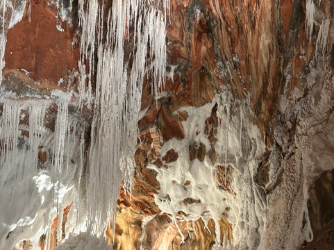 Montaña de Sal-Cardona必去景点