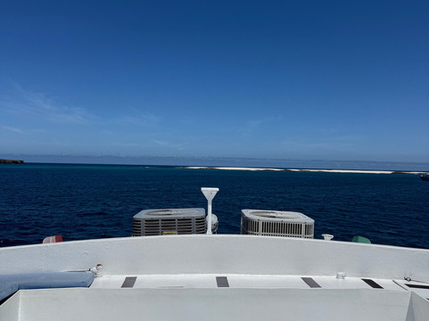 Fragata Yacht-Baltra必去景点