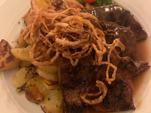 阿尔特维特酒店主图