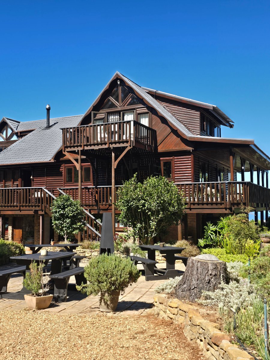 拉拉潘兹旅舍-官方