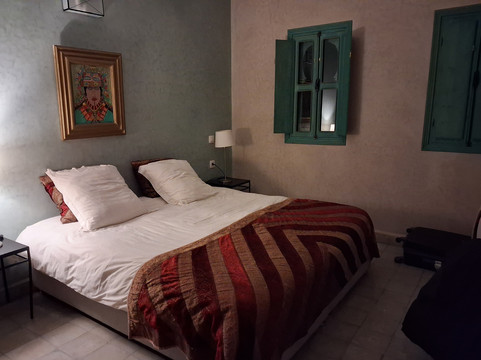 达尔图尔奇亚旅馆主图