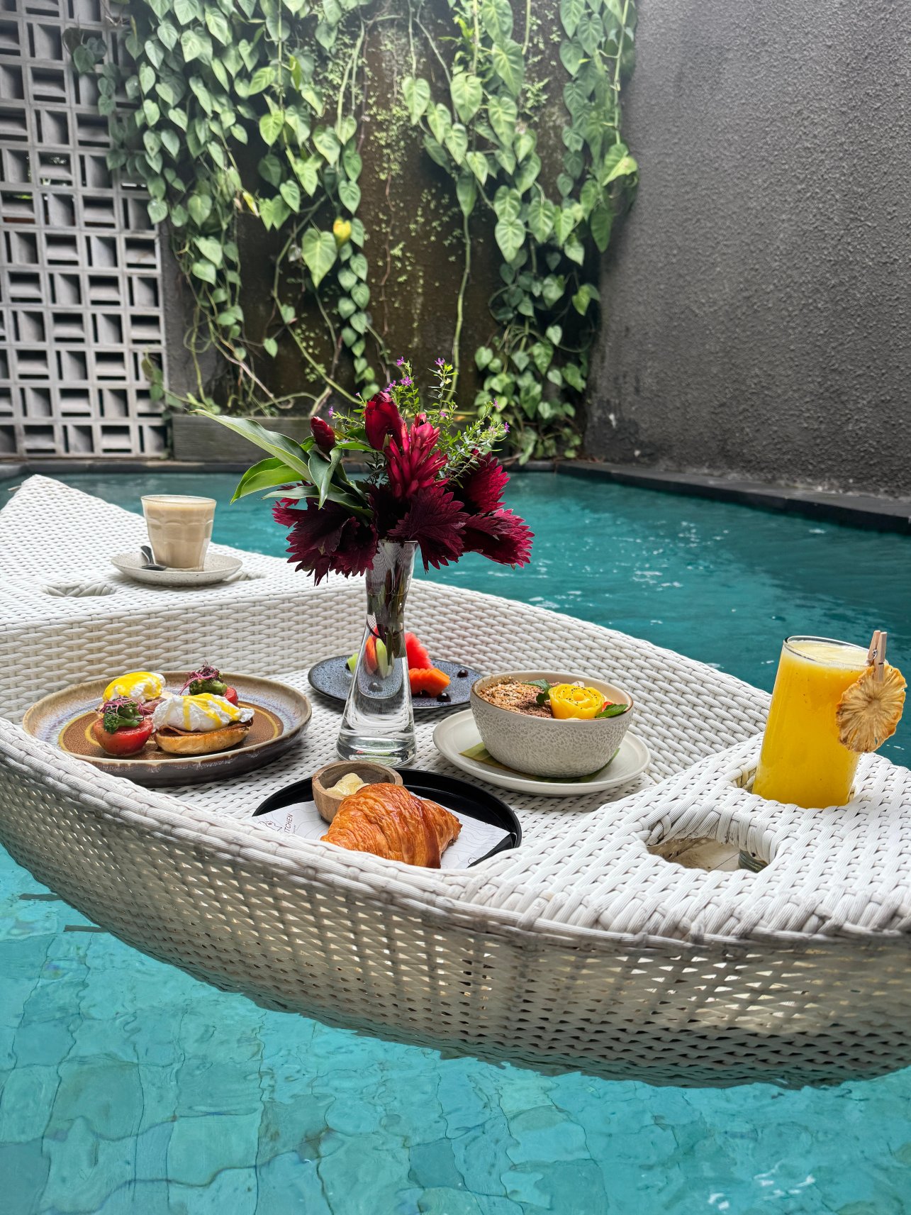 阿迪瓦纳乌纳吉套房酒店-客卧