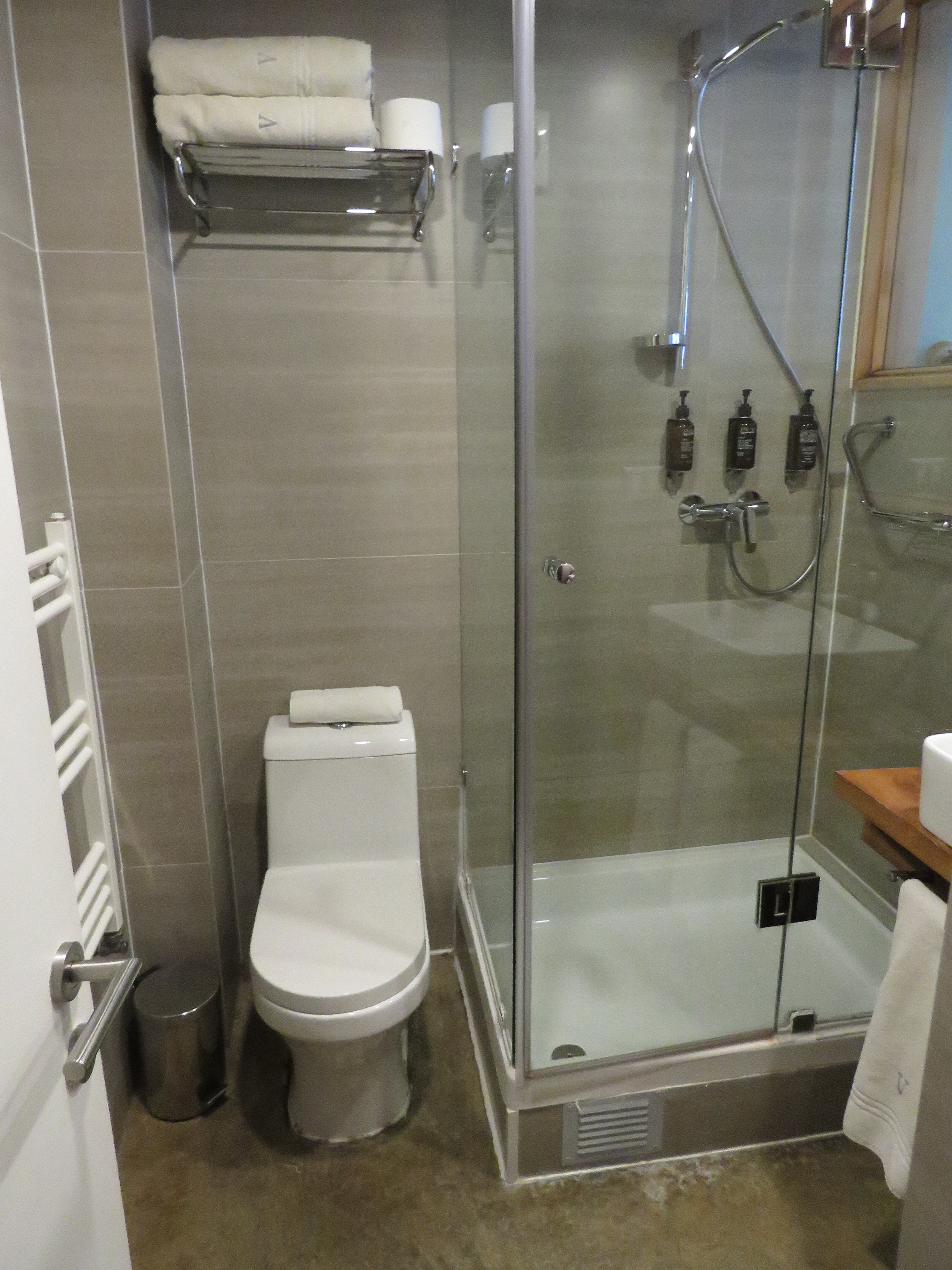 文达维尔酒店-浴室