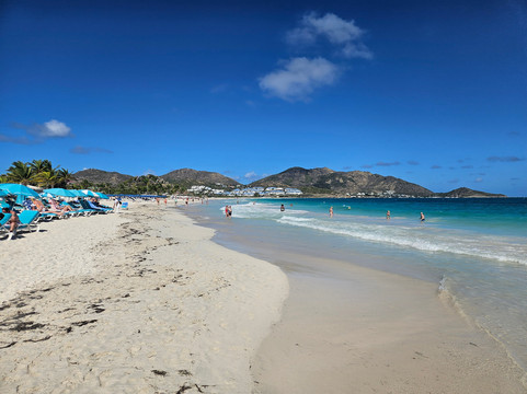 拉普拉亚东方湾酒店主图