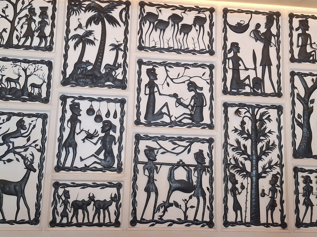 拉普萨亚吉酒店主图