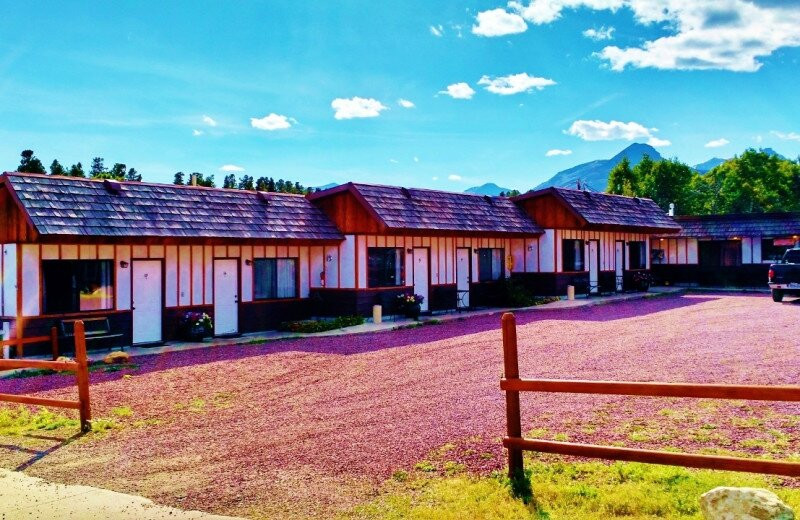 Two Medicine  INN And Resort主图