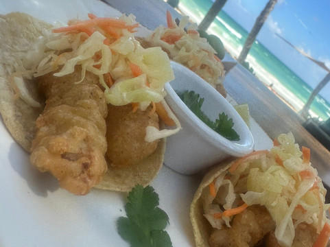 Ziggy Beach Club-图伦必去景点