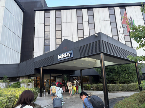 贝尔斯泰亚威尼斯梅斯特主图