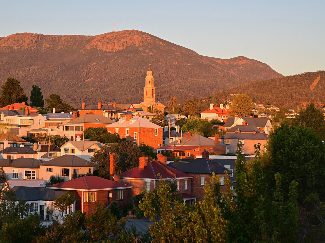 格兰德景观私人酒店主图