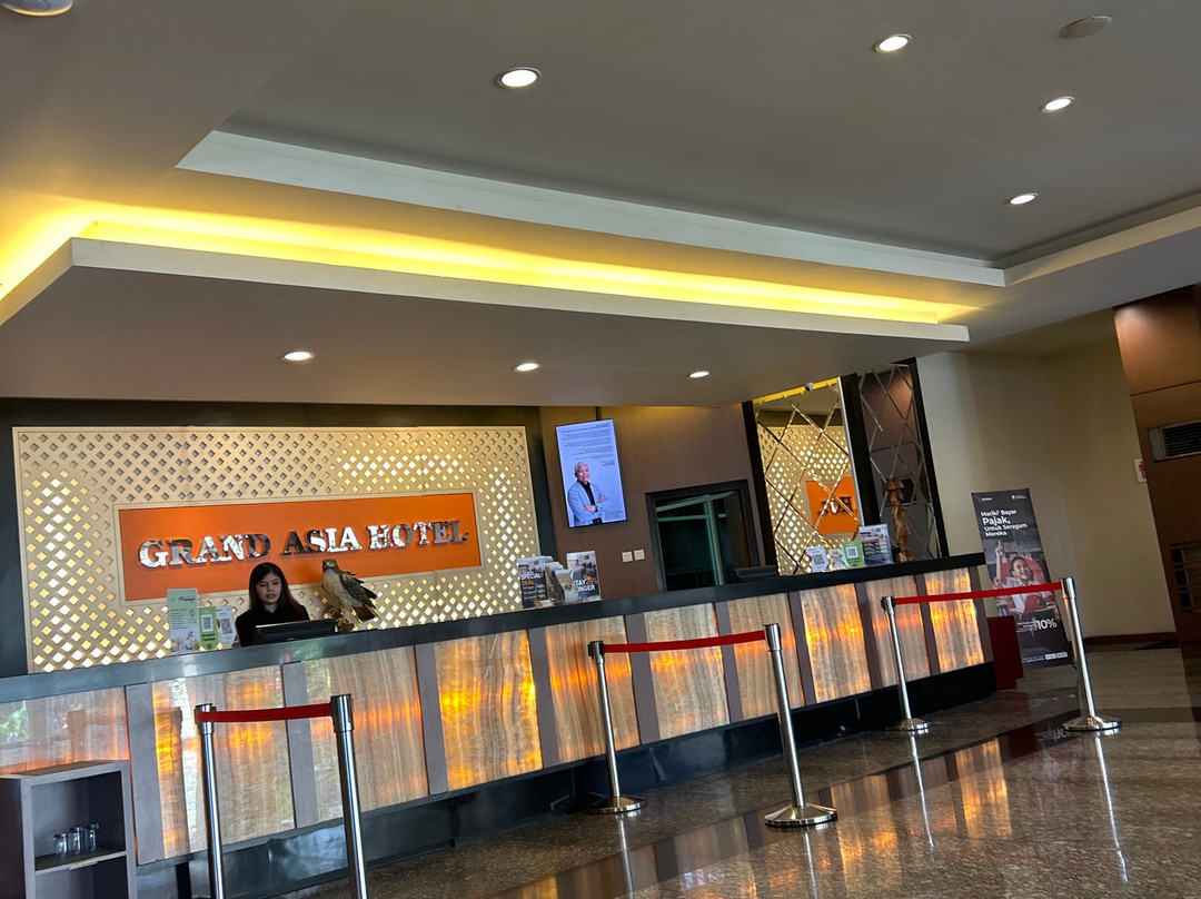 望加锡亚洲大酒店主图