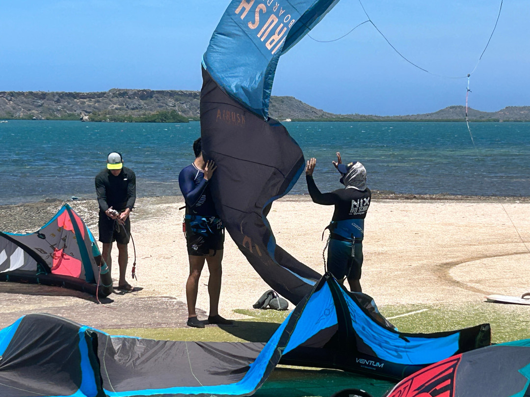 Nix Kiteboarding School Curacao-威廉斯塔德必去景点
