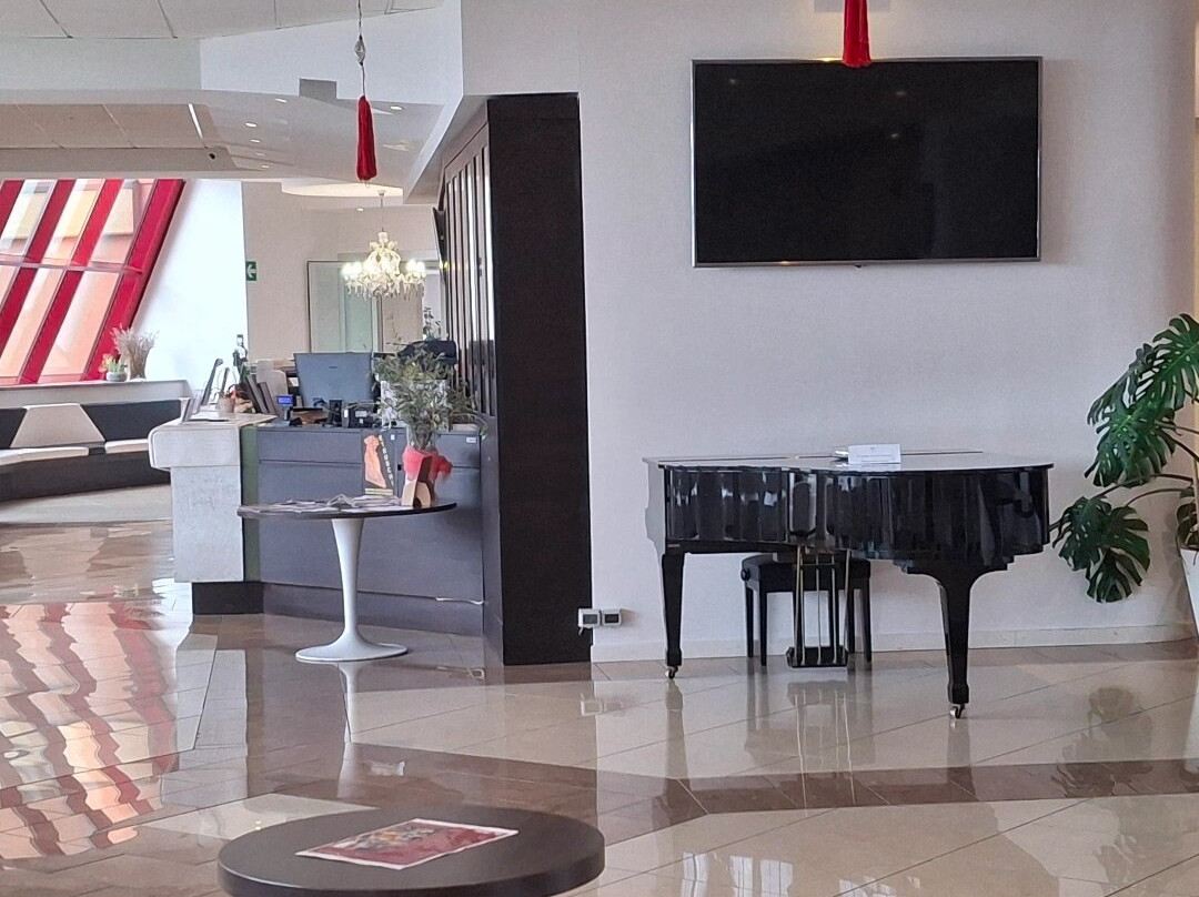 上将宫大酒店主图