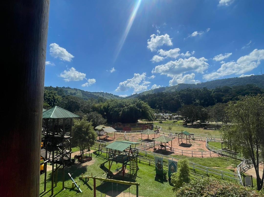 Parque Fazendinha e Praia de Minas-Sao Lourenco必去景点