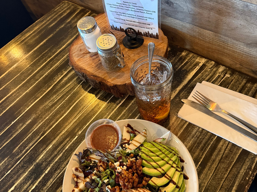 Bigfoot Eats