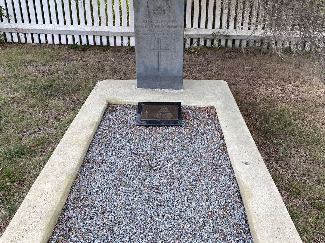 Point Nepean Cemetery-波特西必去景点