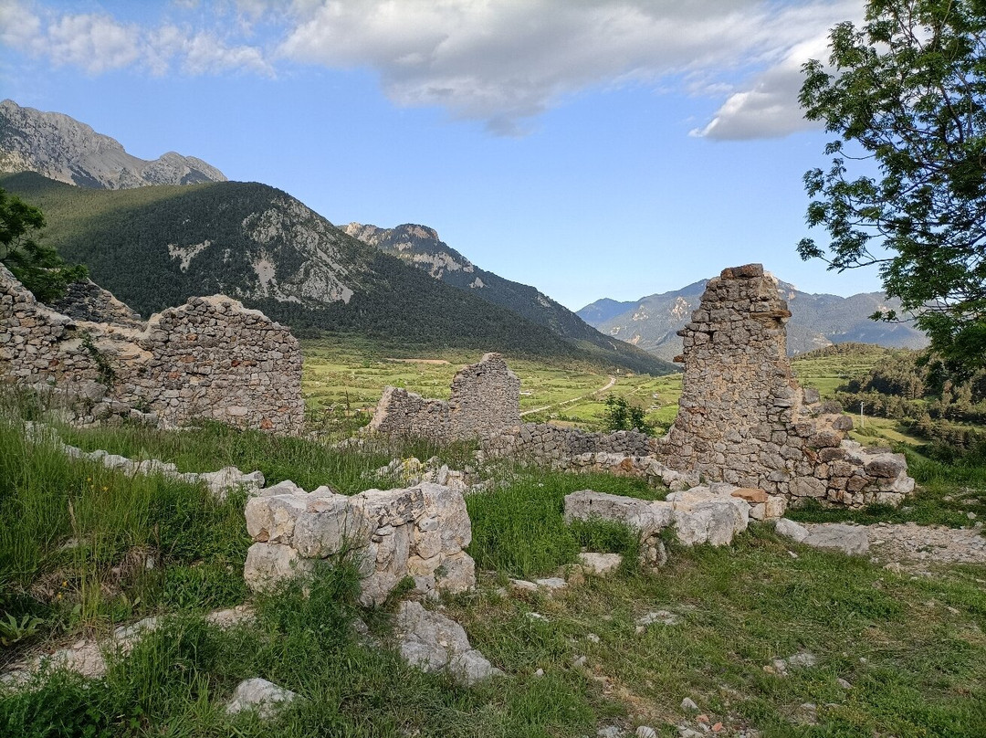 Santa Maria del Castell de Gósol-Gosol必去景点