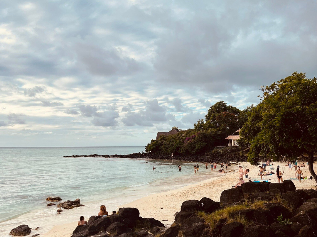 La Cuvette Public Beach-大湾必去景点