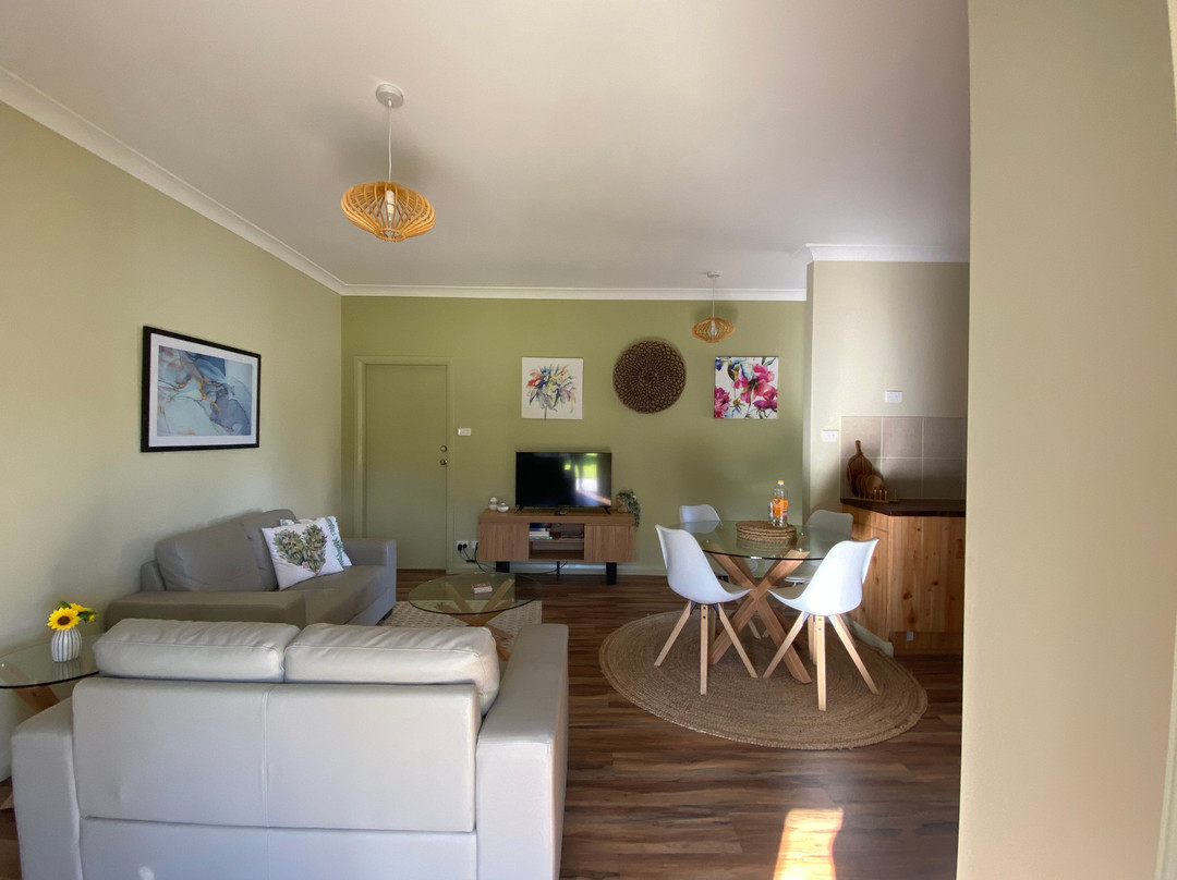Darlington Point Accommodation Village