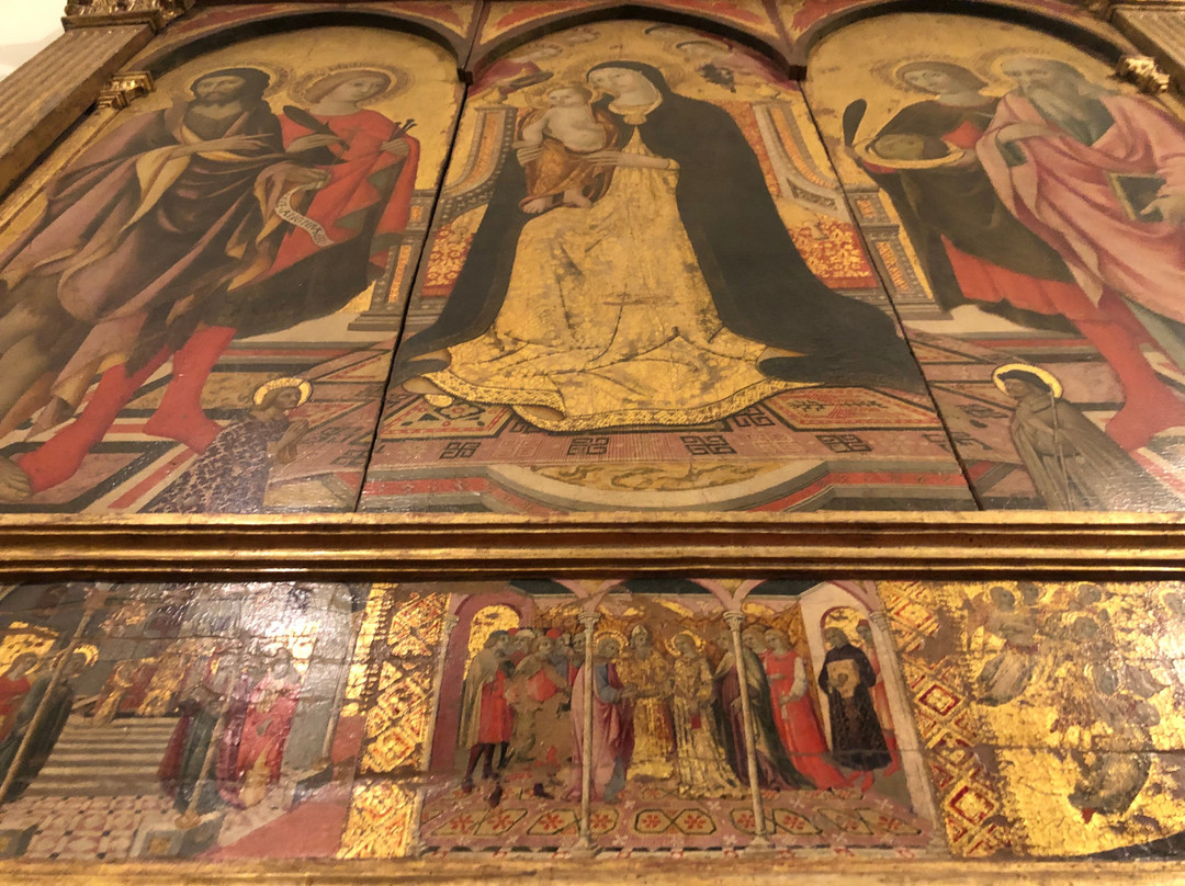 Collegiata di San Quirico-圣奎里科多尔恰必去景点