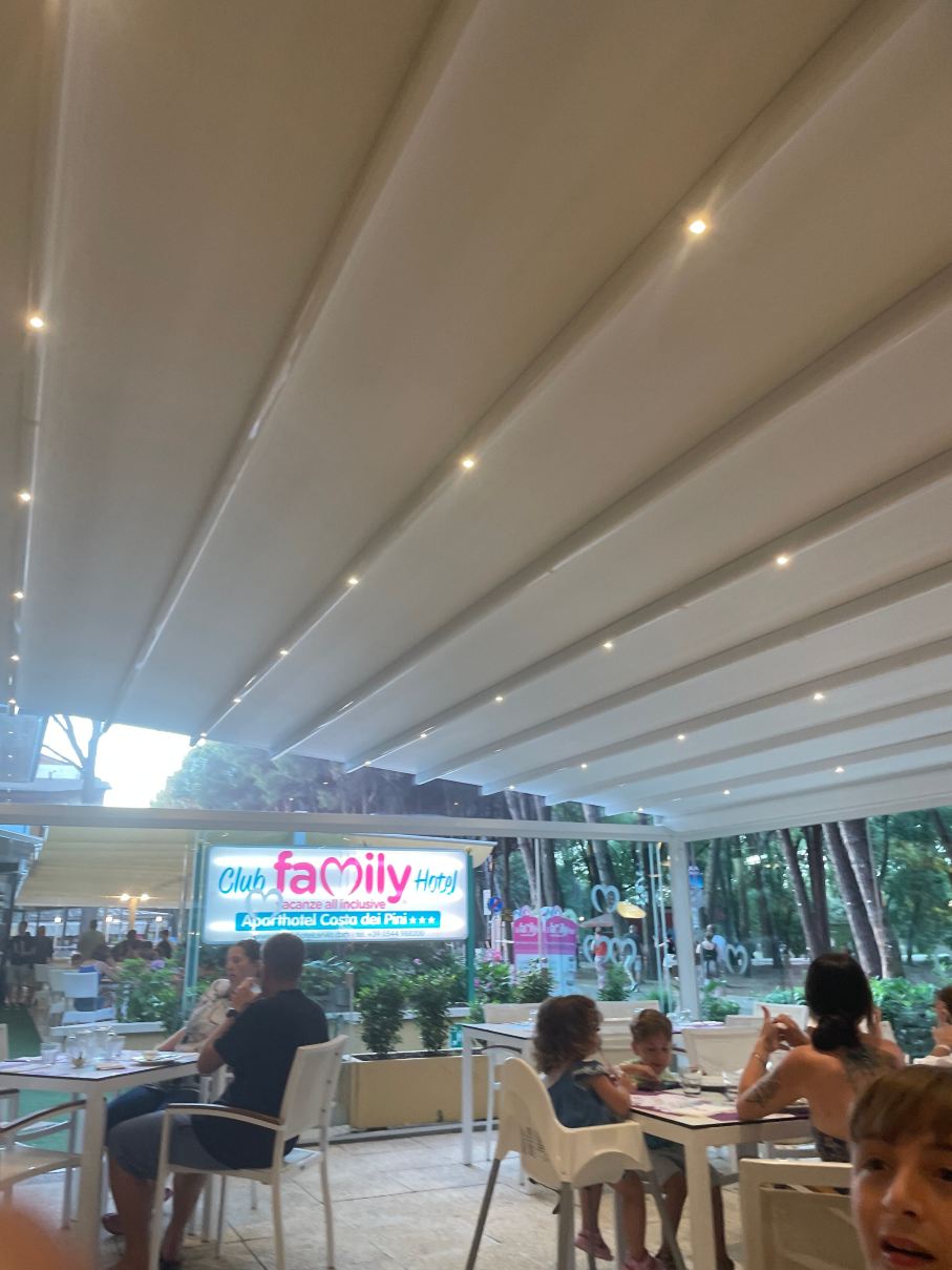 Club Family Aparthotel Costa dei Pini-旅行者