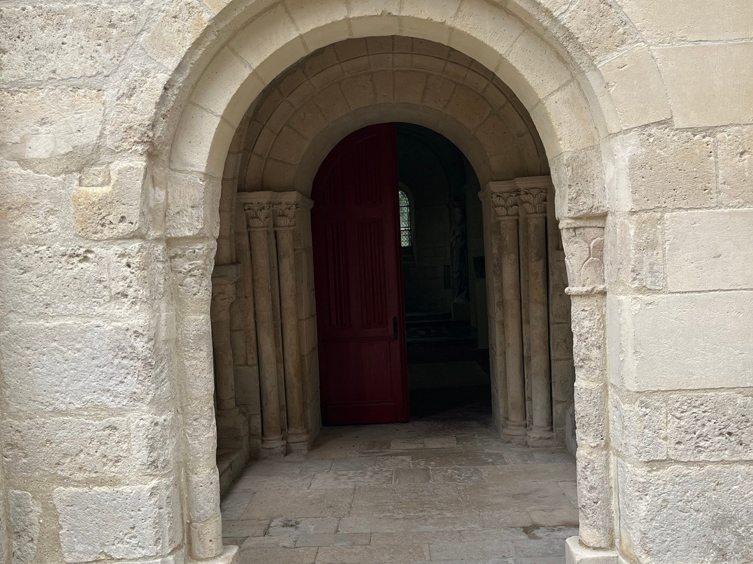 Chapelle des Templiers-拉昂必去景点
