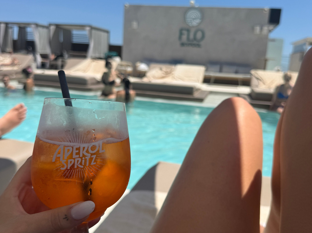 Flo Skypool-圣朱利安斯必去景点