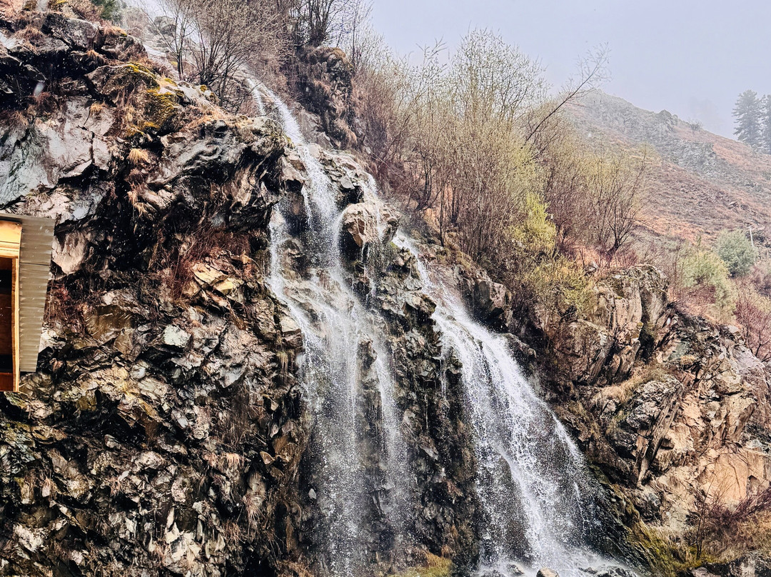Drung Waterfall-贡马必去景点